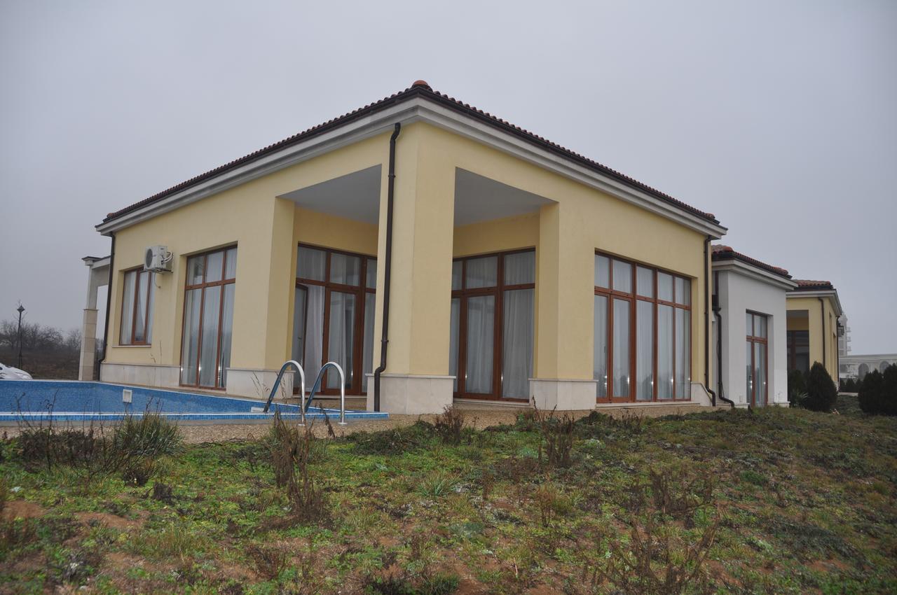 Lighthouse Golf Complex&villas *